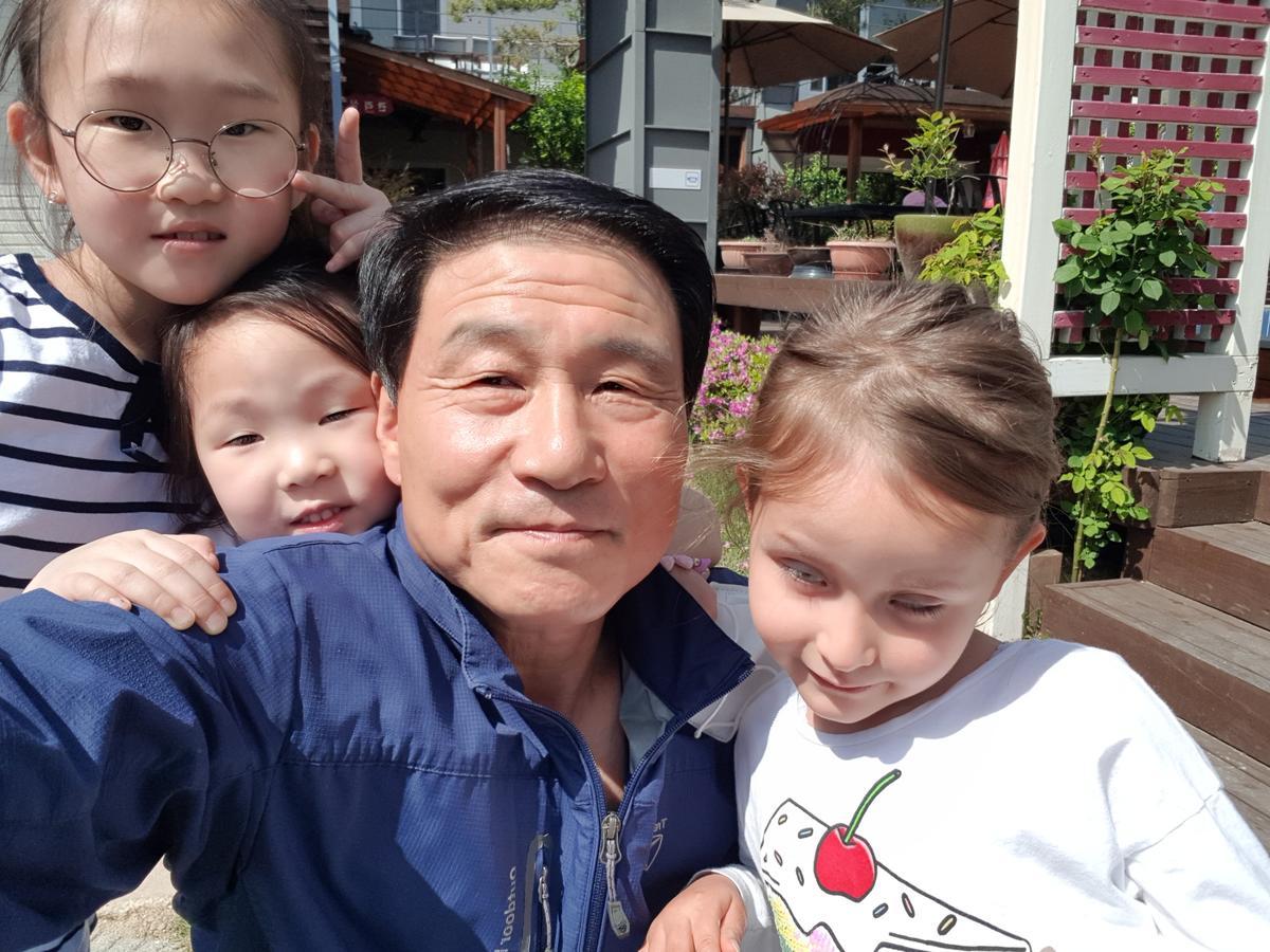 Gyeongju Tiamo Pension Экстерьер фото